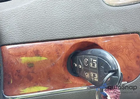 2015 Chrysler Town & Country Touring from USA, damaged, VIN 2C4RC1BG1FR699569